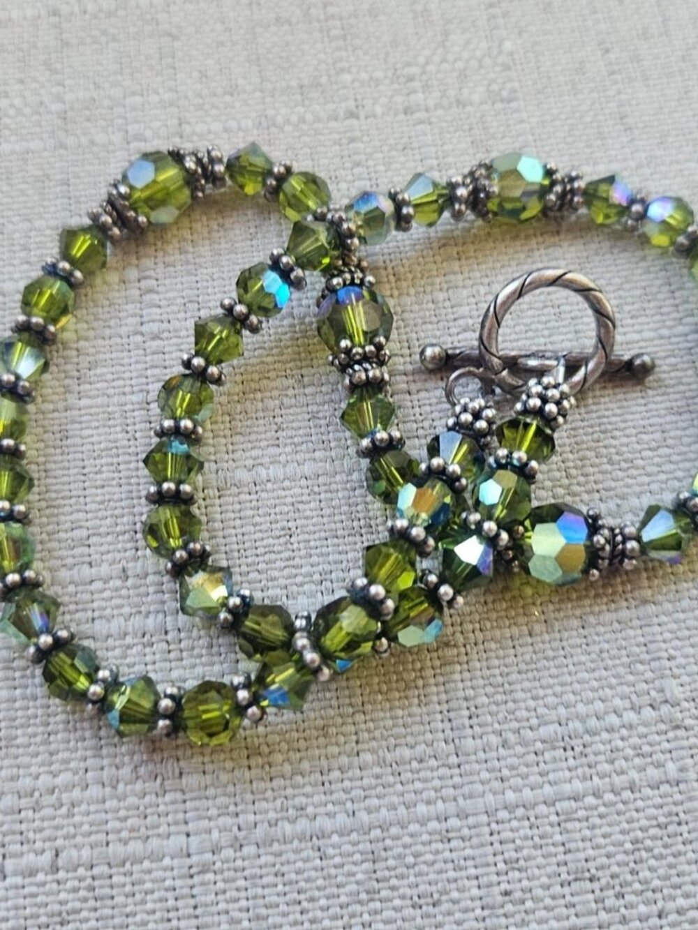 Vintage Choker Necklace Sterling Silver With Green Beads Comes in a Box - Picture 5 of 14